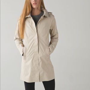 Lululemon Rain On Jacket Cashew Size 8